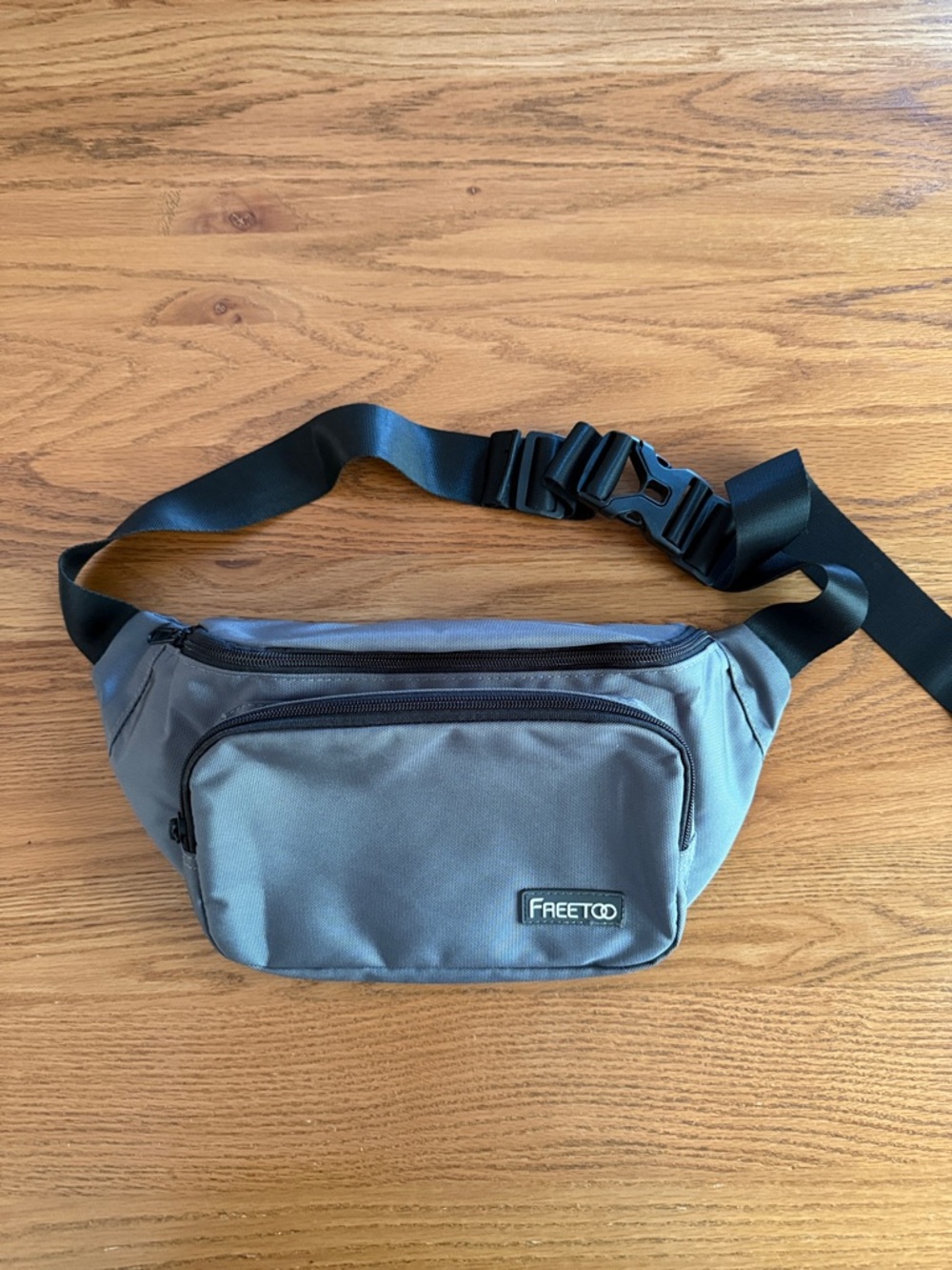 Freetoo Gray & Black Waist Travel Sport Bag Adjustable Fanny Pack